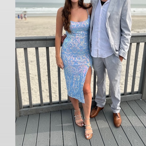 Windsor Karley Formal Sequin Low Back Midi Dress - Light Blue - Wedding, party - Picture 1 of 3